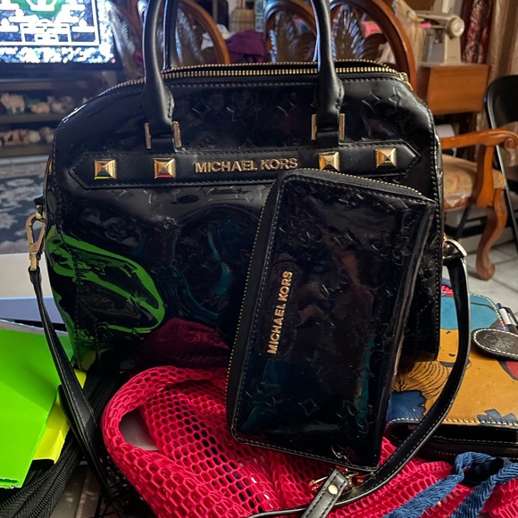 new and used purses - Picture 6 of 14